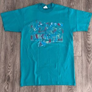 Retro 90s Universal Studios Hollywood Medium Tshirt